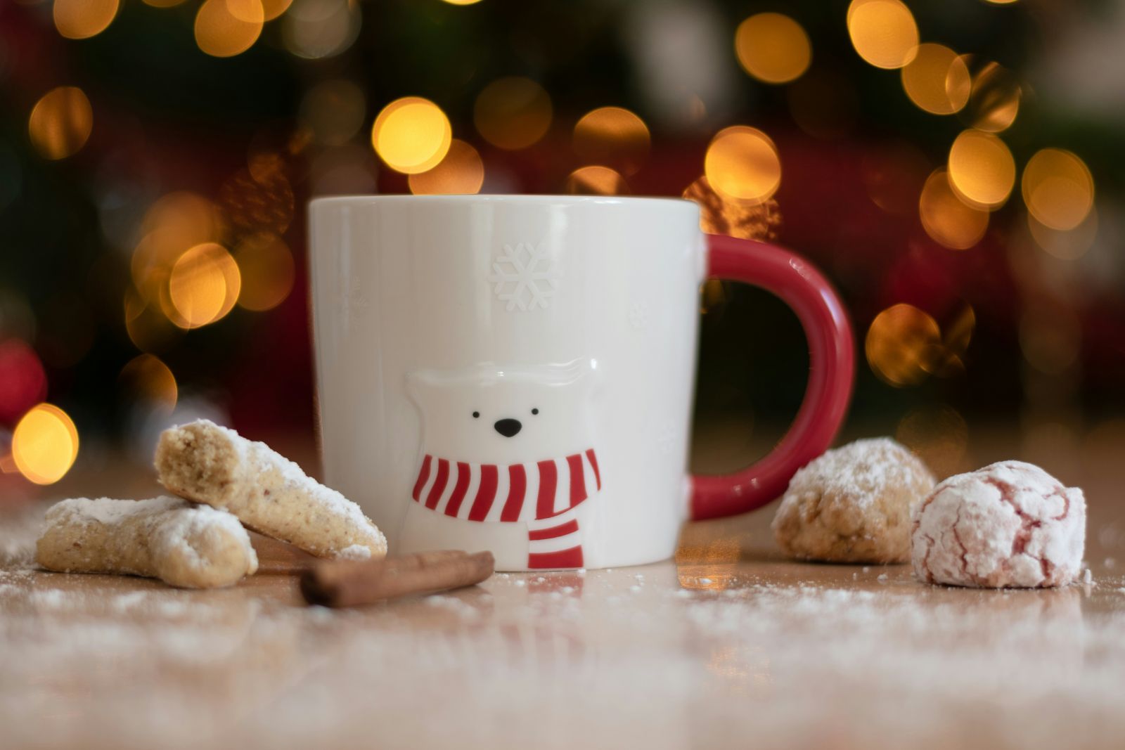 Waarom bedrukt glaswerk of servies het perfecte kerstpakket is